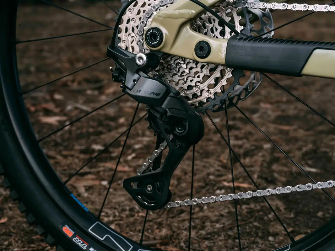 Dérailleur Arrière SHIMANO DEORE RD-M7200-SGS 12V Chape Longue