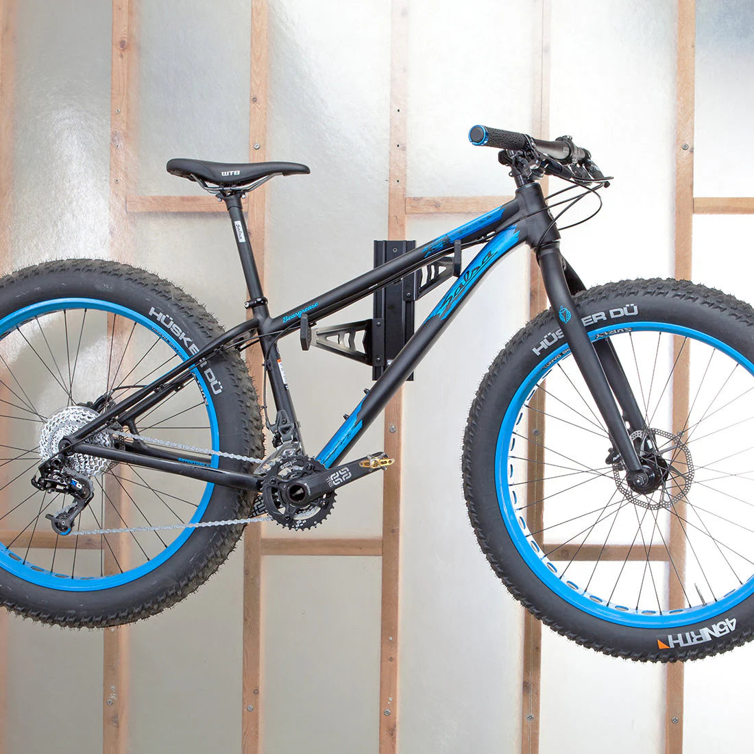 Support Mural Vélo FEEDBACK SPORTS Velo Wall Rack