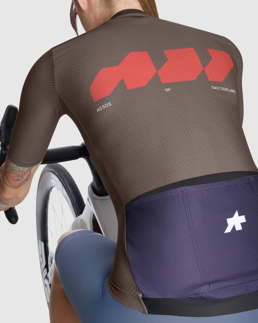 Maillot ASSOS DYORA R S11 We are the A Manches Courtes Femme Marron