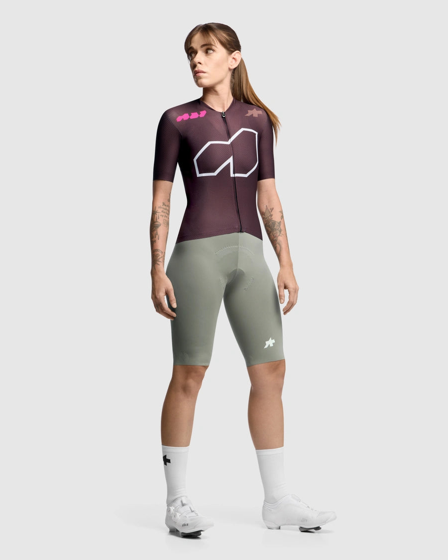 Maillot ASSOS DYORA R S11 We are the A Manches Courtes Femme Bordeaux