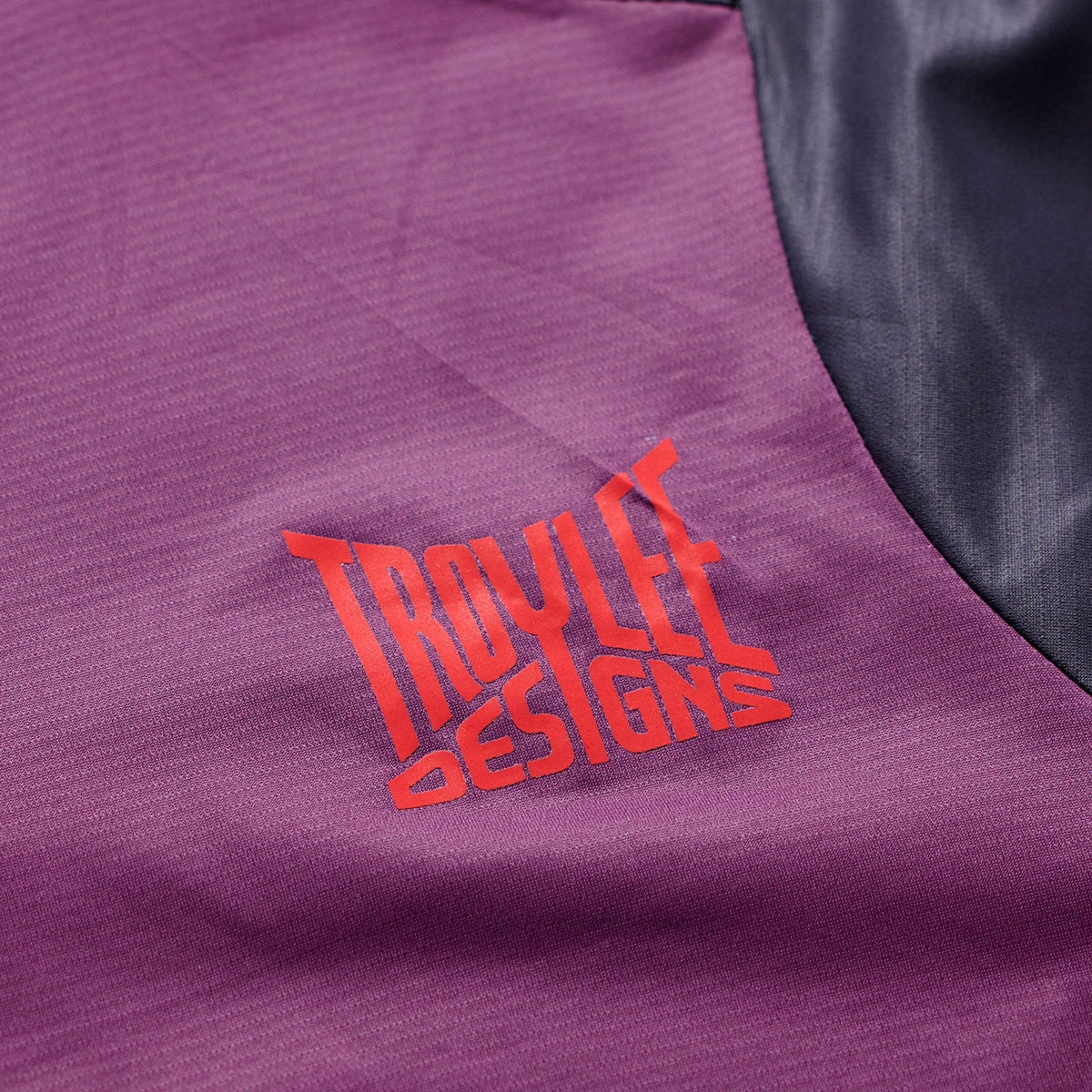 Maillot TROY LEE DESIGNS SKYLINE PRO FANGS ARMY Manches Courtes Sangria