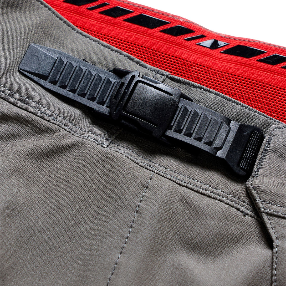 Pantalon TROY LEE DESINS SKYLINE PRO MONO Gris Army