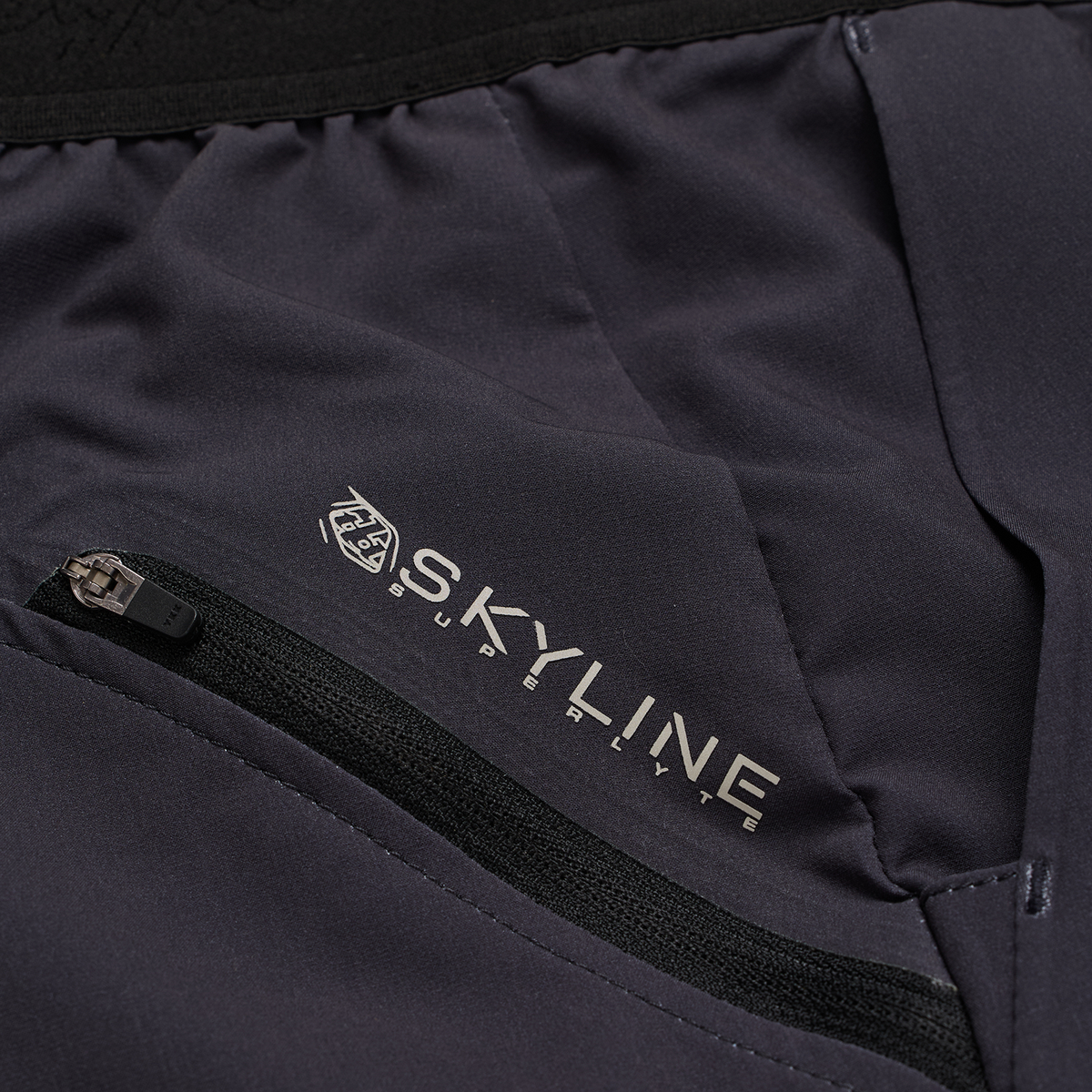 Pantalon TROY LEE DESIGNS SKYLINE SUPERLYTE MONO Noir