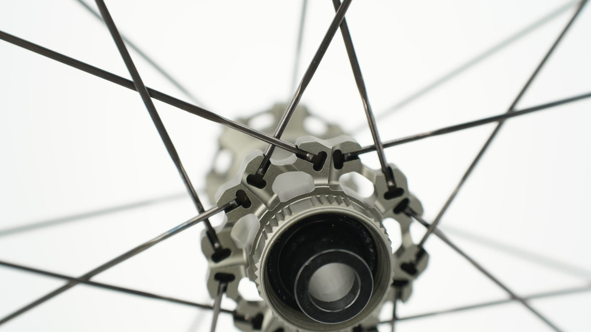 Paire de Roues SCOM AERO 40 Tubeless Ready (Center Lock)