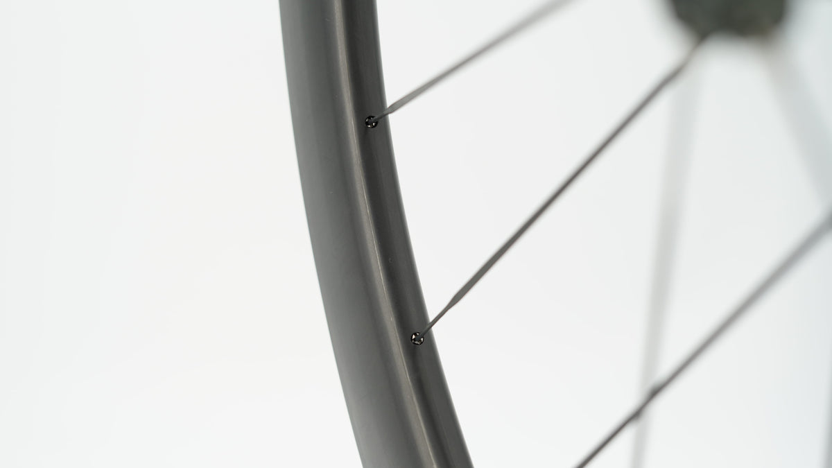 Paire de Roues SCOM ULTRA+ 50 Tubeless Ready (Center Lock)