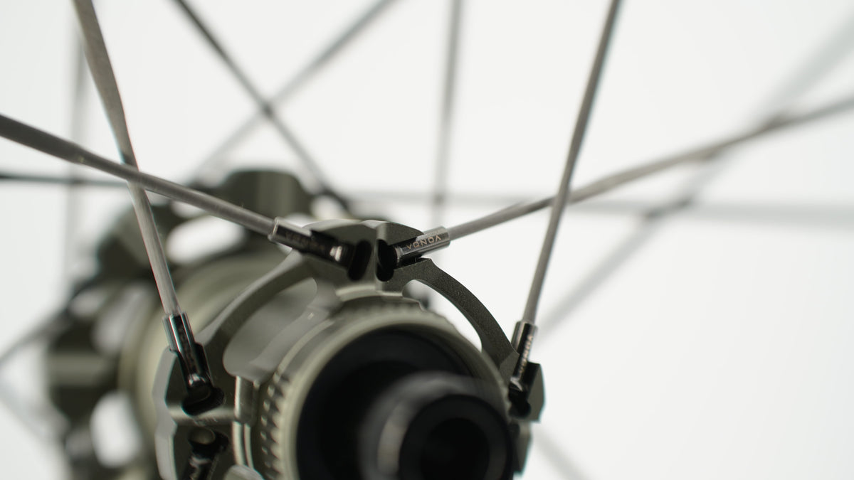 Paires de Roues SCOM ULTRA 50 Tubeless Ready (Center Lock)