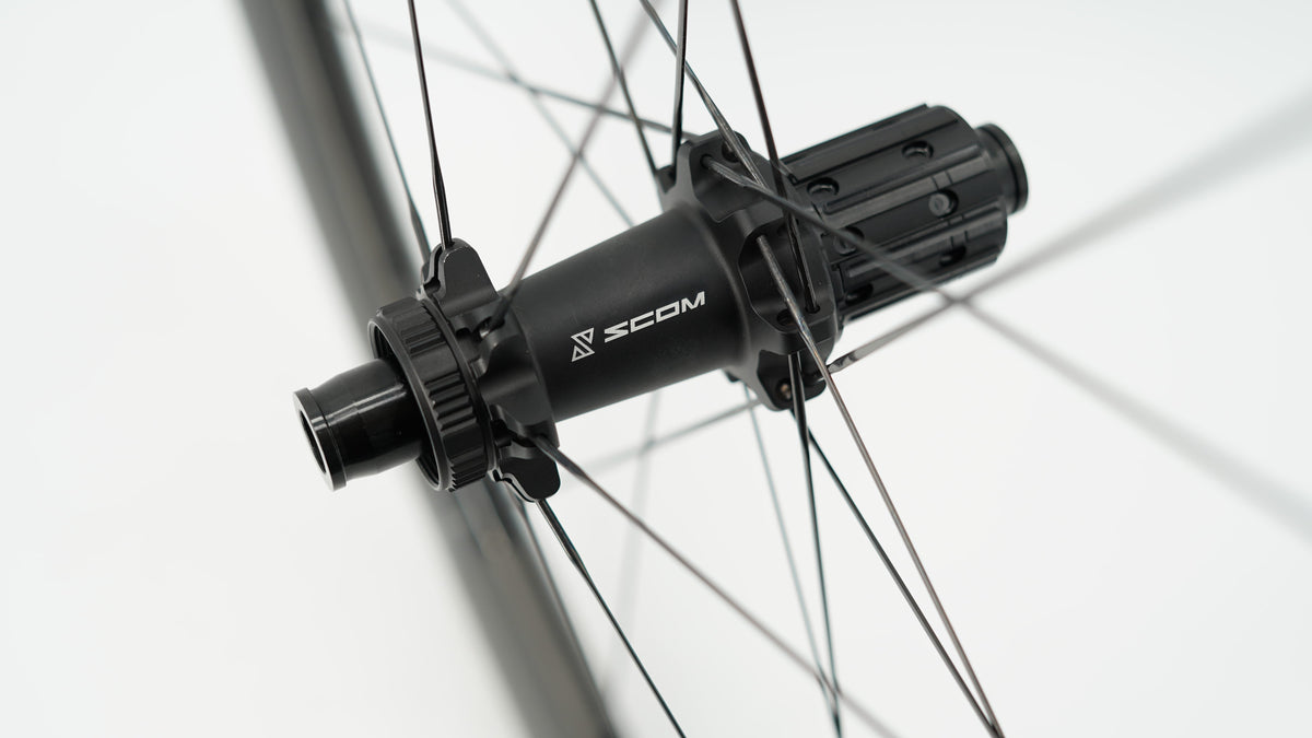 Paire de Roues SCOM EVO 50 Tubeless Ready (Center Lock)
