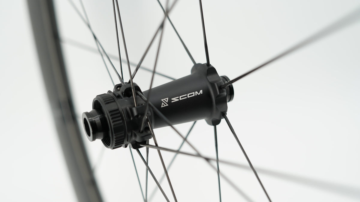 Paire de Roues SCOM EVO 50 Tubeless Ready (Center Lock)