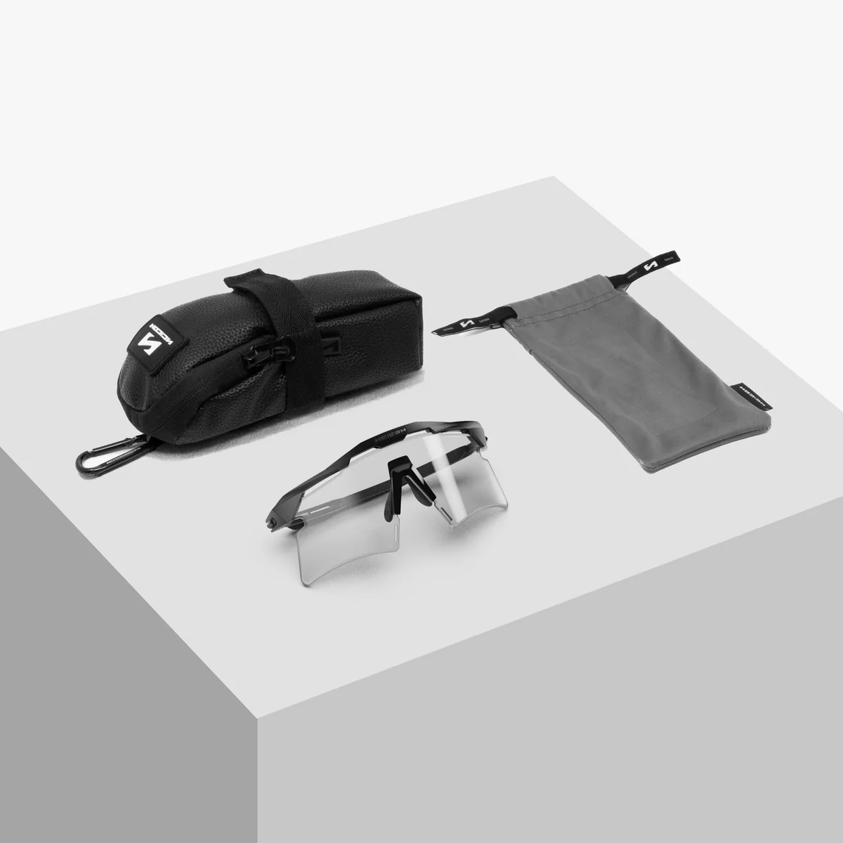 Lunettes SCICON AEROSHADE 2.0 TITANIUM Noir Matt Verre Photochromique Grey