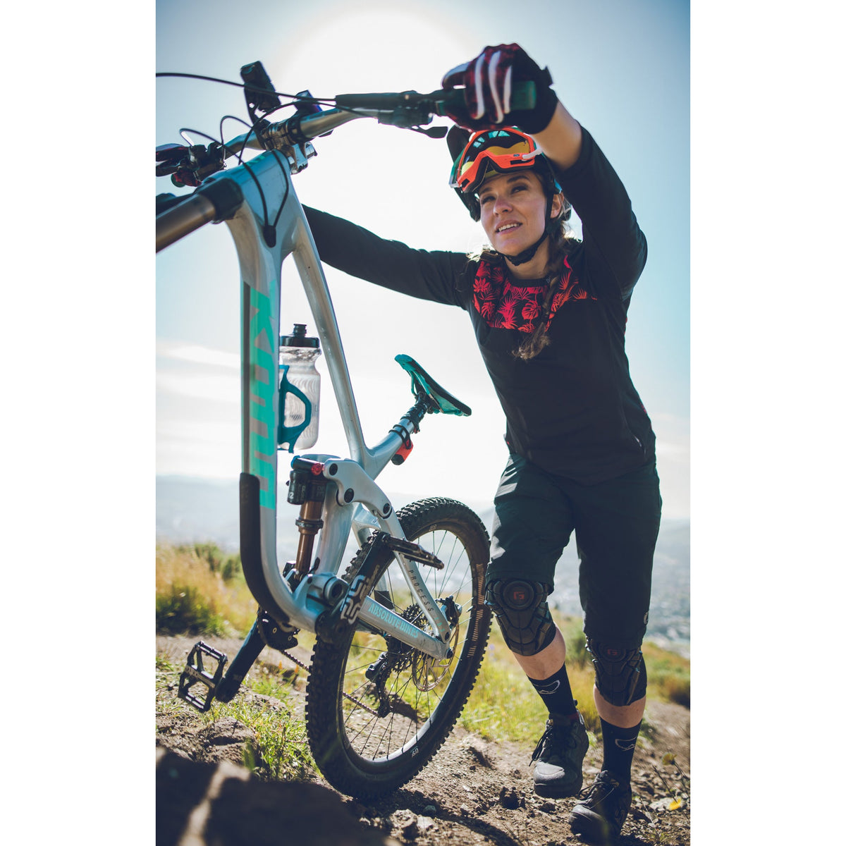 Porte-Bidon LEZYNE FLOW CAGE SL-L Tirage Gauche Vert Armée