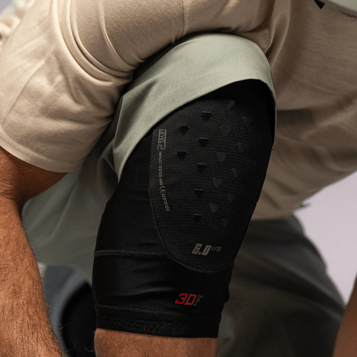 Genouillères LEATT 6.0 EVO LITE Noir