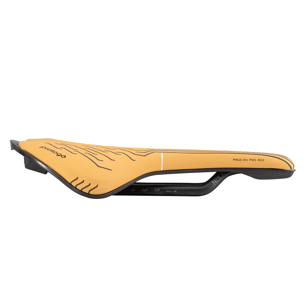Selle PROLOGO NAGO R4 PAS AGX 137mm Rails Nack Beige