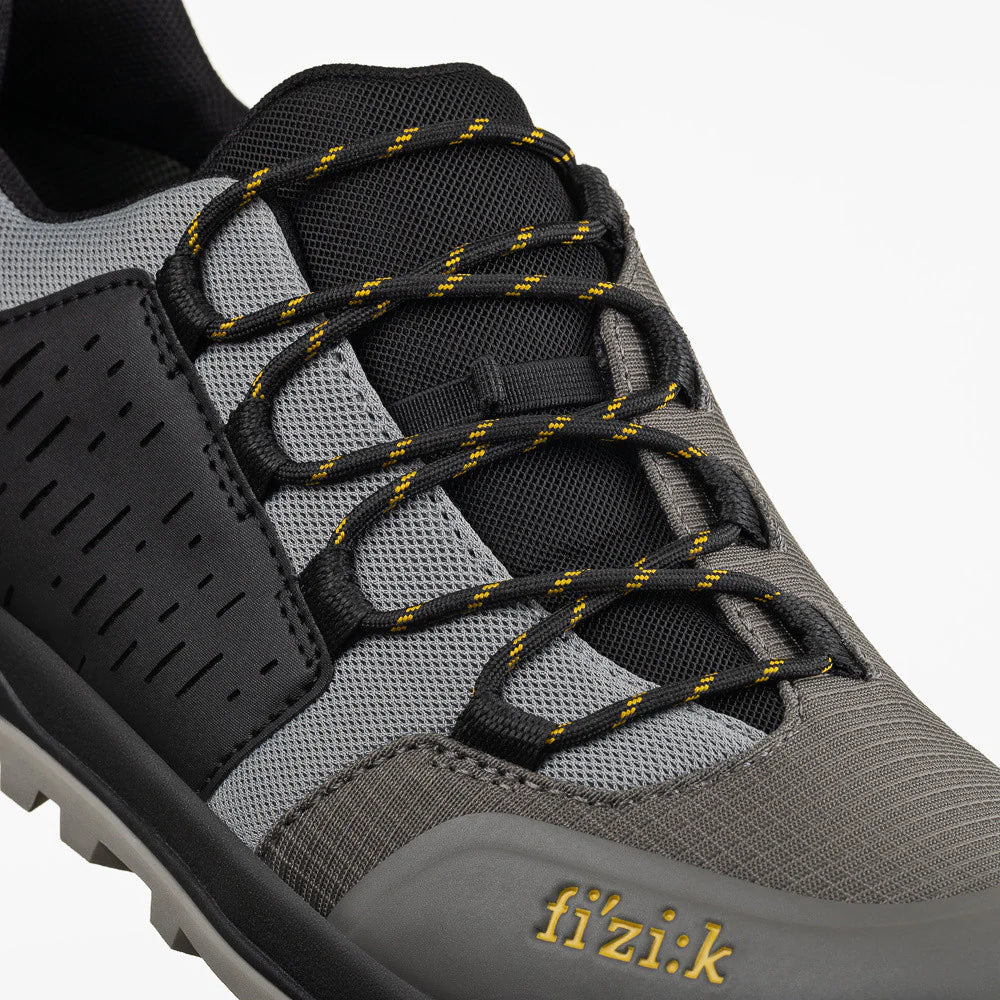 Chaussures VTT FIZIK TERRA ERGOLACE GTX FLAT Noir/Gris