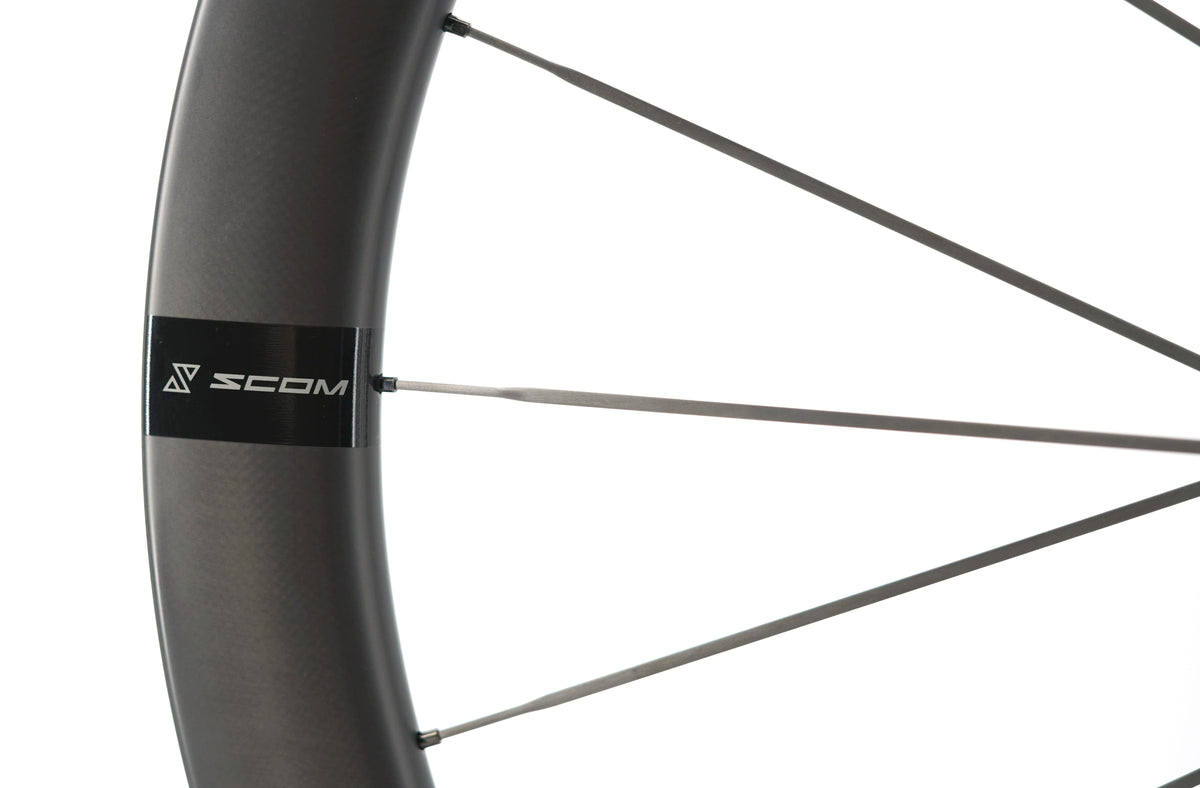 Paires de Roues SCOM ULTRA 62 Tubeless Ready (Center Lock)