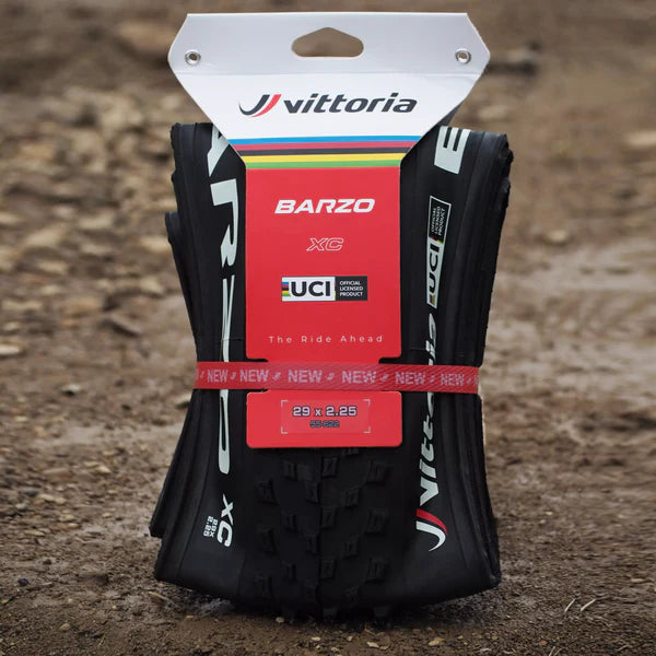 Pneu VITTORIA BARZO XC 29x2.25 "UCI Rainbow Edition" Tubeless Ready Souple Noir