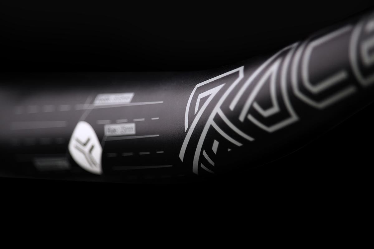 Cintre SB3 RACE Rise 20mm 810mm