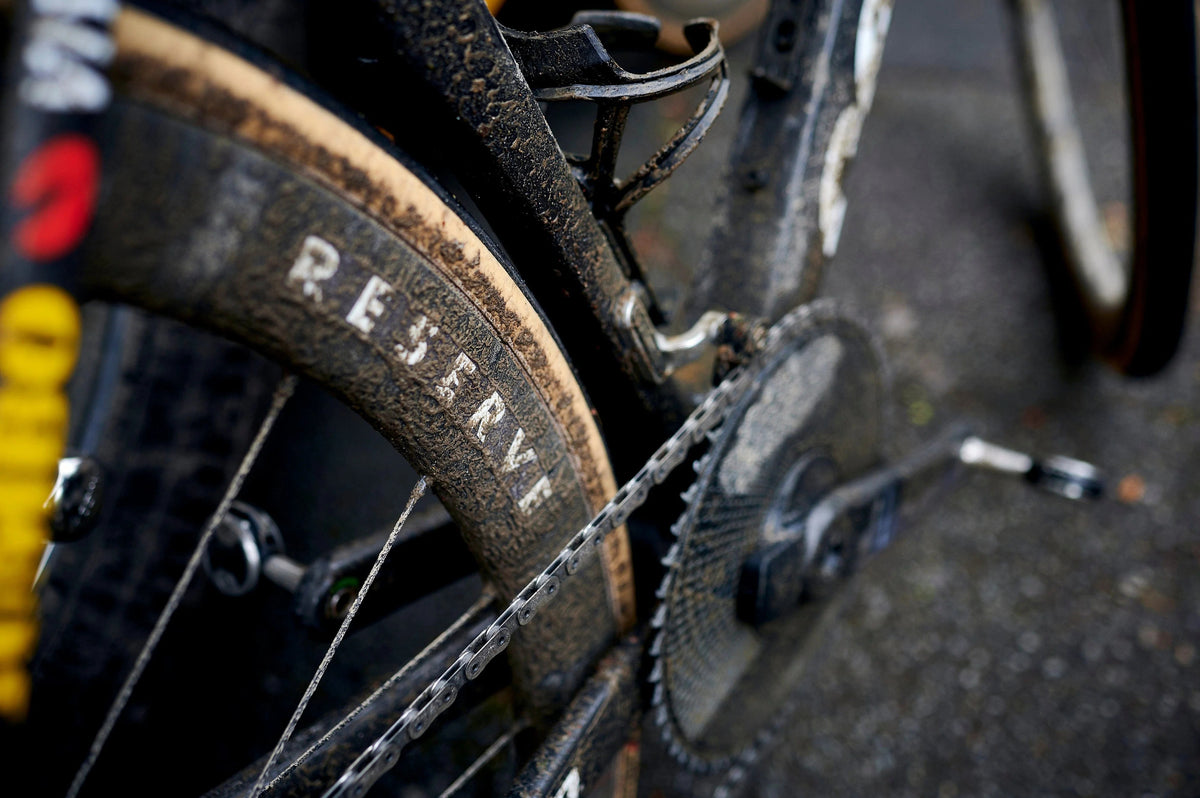 Guide-Chaîne WOLFTOOTH LONEWOLF AERO High Sweep pour CERVELO