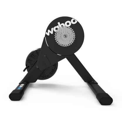 WAHOO KICKR CORE V2 — Vue de profil avec cassette
