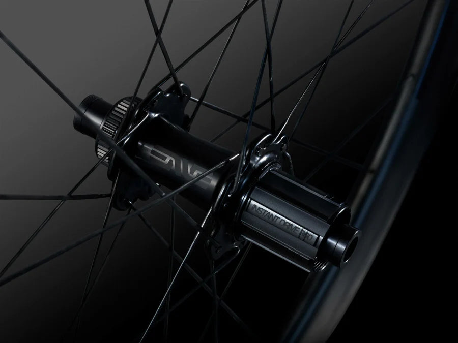 Roue Arrière ENVE SES 4.5 Tubeless Ready (Center Lock) Blanc
