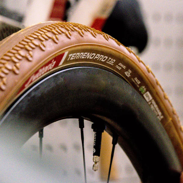 Pneu VITTORIA TERRENO PRO T10 Hardpack Gravel Race 700c Tubeless Ready Souple Marron